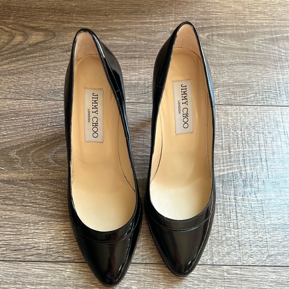 Jimmy Choo Shoes - JIMMY CHOO London Black Leather Pumps